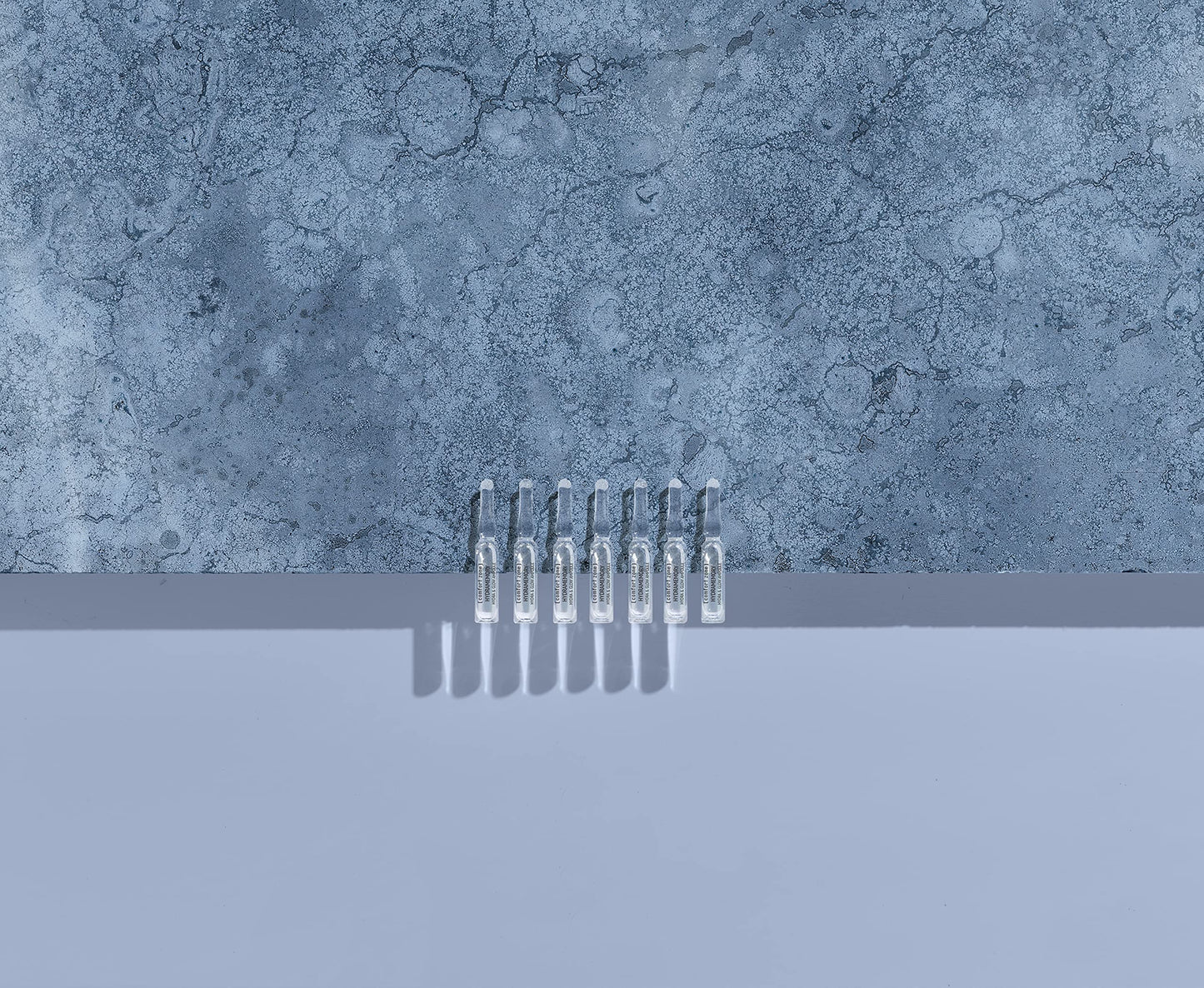 [ comfort zone ] Hydramemory Hydra & Glow Ampoules, Illuminating Hydrating Concentrate, Softens, Smooths, Intensive Treatment, Vegan, Made in Italy, Niacinamide, Polyglutamic Acid, 7 x 0.06 Fl Oz
